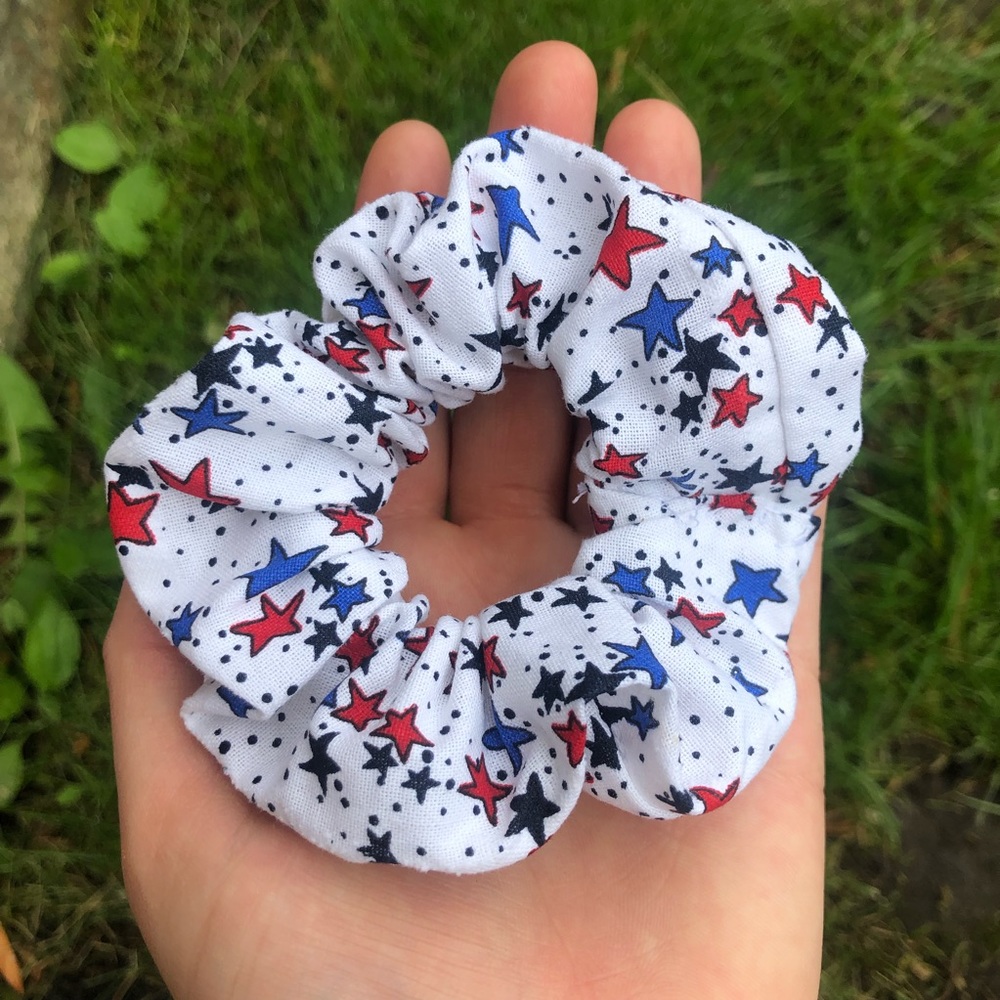 4th of July Scrunchie❤️💙